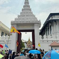 Touristenansturm auf die Sehenswürdigkeiten von Bangkok