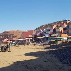 buntes Durcheinander mit Touristen