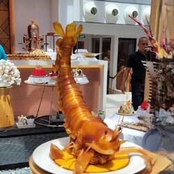 This lobster is made of sugar!