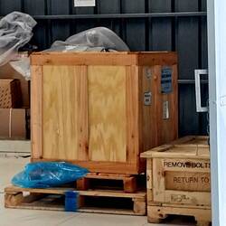 Da drin ist der Motor
