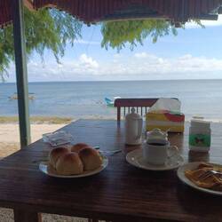 Breakfast at the beach is unbeatable.