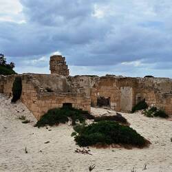 The old telegraph station. How anyone lived here in isolation i will never understand!