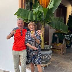 Bananenlikör für zu Hause... Ob er wohl so lange hält?