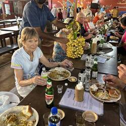 Owner served small tasty bannanas as extra dessert.