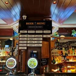 Bier-Menü im Pig & Whistle