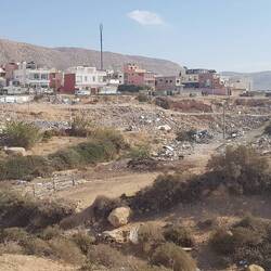 ...wenn da nicht das kürzlich "platt gemachte" Fischerdörfchen wäre