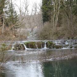 Bei den Wimsener Wasserfällen