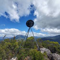 A different summit cross 🤷🏼‍♀️