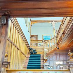 The grand staicase of the house.