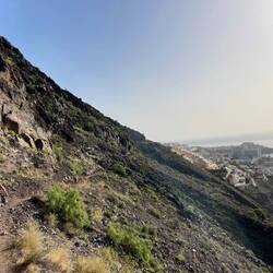 Auf dem Rückweg. Im Hintergrund der Ort Los Gigantes.