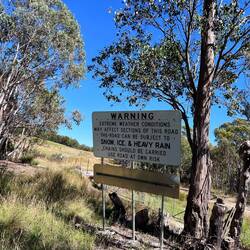 Sign on Limestone Rd