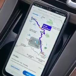 Alles Roger beim Fahren.