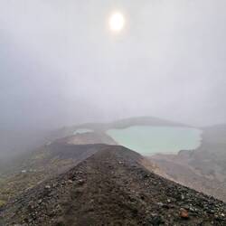 Rutschigr Weg vom Gipfel Richtung Ende.
