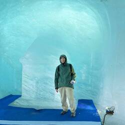 Ice carving Leschaux glacier