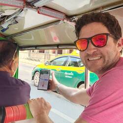 Assisting navigation with Google map