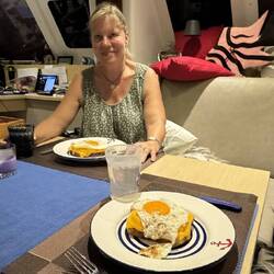 "Toast Hawai nach Art des Hauses"