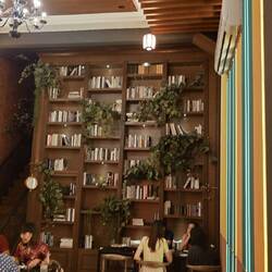 Etwas Ruhe im netten Restaurant, mir empfohlen von einem deutschen Paar