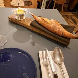 Baguette au beurre salé