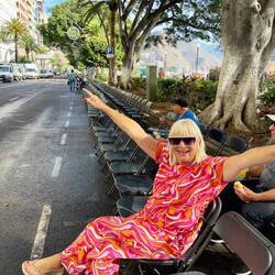 1000000 Stühle werden aufgebaut