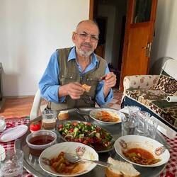 Hasan und seine riiiiesen Gastfreundschaft