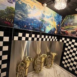 Herren-WC / Trompeten-Pissoir🫣🤭😅