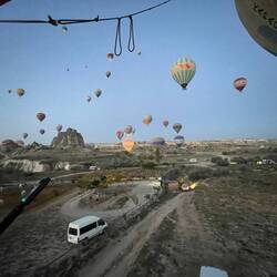 150 Ballons an einem Morgen