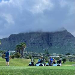 Bequem von Loch zu Loch