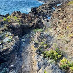 Wasserkanal hinunter ins Meer