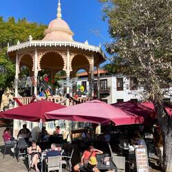 Leider alles besetzt!