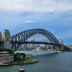 Sydney Harbor Bridge