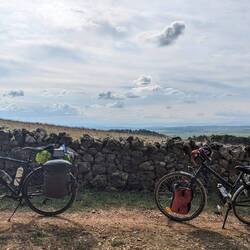 Tony et Zéphyr se la racontent un peu
