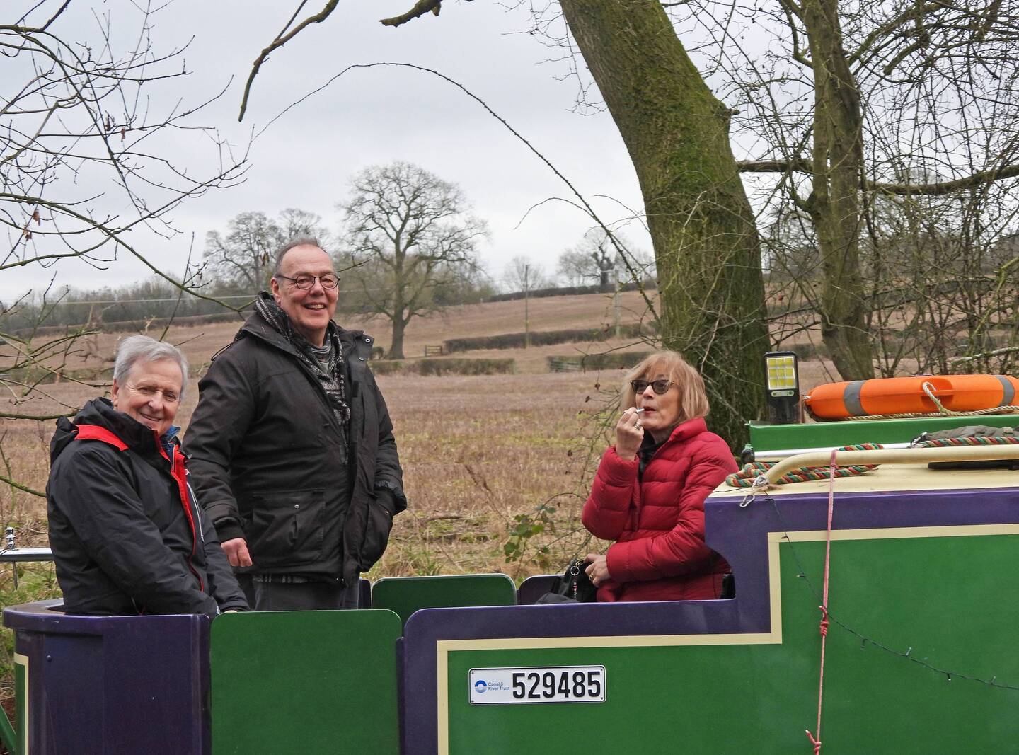 You've got to love Cath's style- lippy for the locks! 💋