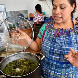 The sauce for Jacćon de Pollo