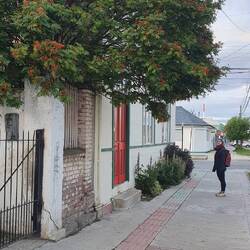 Und eine schöne chilenische Hausfassade :)