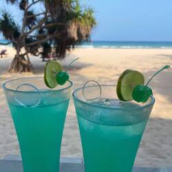 Cocktail vom ansässigen Resort