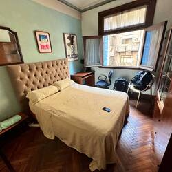 Mein Zimmer, sieht auf dem Foto besser aus als Original