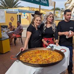 Dann kommt die Paella
