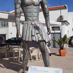 eisener Gesell in Olhao