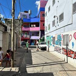 farbig, Marke Eigenbau