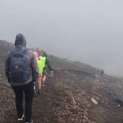 Hier leider nicht mehr. Abstieg vom Red Crater.