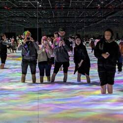 Ausstellung TeamLab Planets