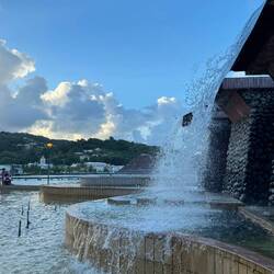 da isser doch, der Wasserfall ! 🤣😂