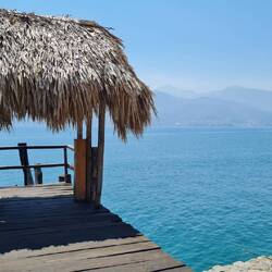 Der Bootsanleger unseres Campingplatzes.