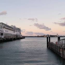 Und die Abendstimmung am Pier genossen