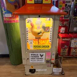 The psychic chicken at Pike Place.
