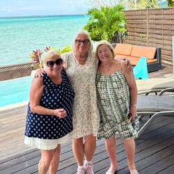 A rare occasion when I feel tall 🤣