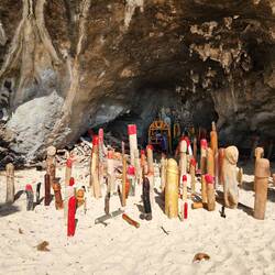 Not sure what this is about but it was on phra nang beach