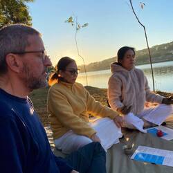Morgenmeditation mit meiner Yogagruppe