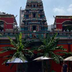 Mariamman, größter hinduistischer Tempel des Landes