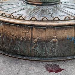 Around the base of the lamp post are pictures of main events in the square i.e. Carnaval